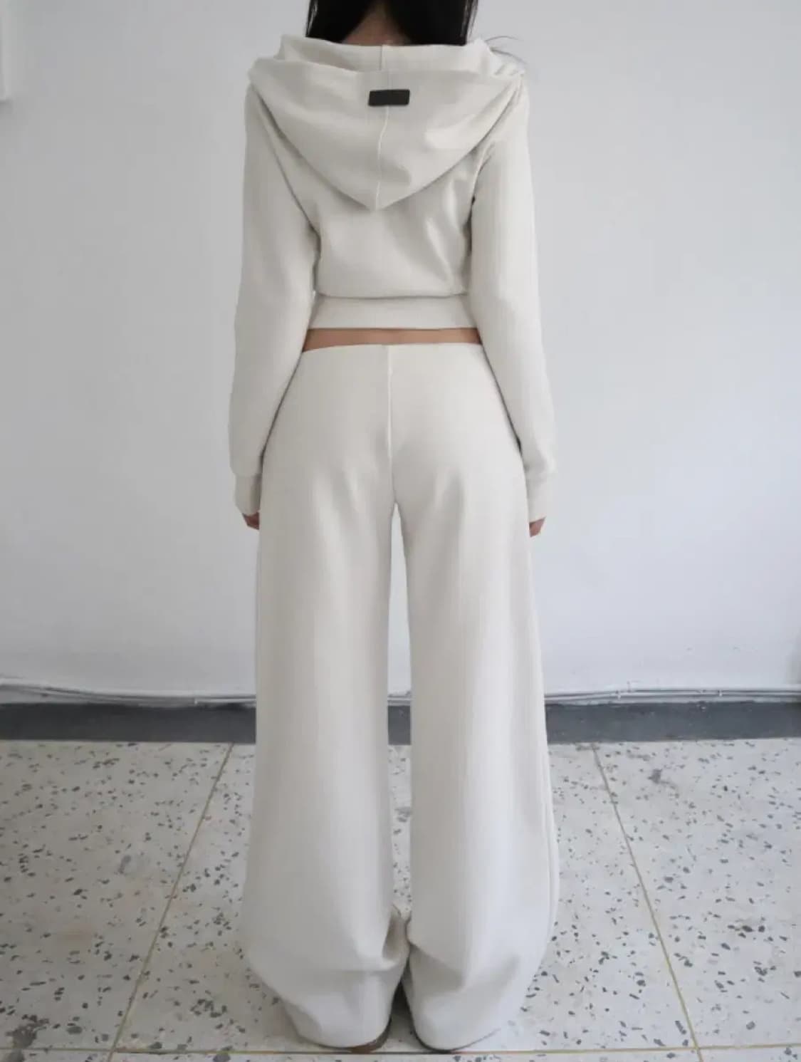 클라따 메이드 트레이닝 세트 크림 상품이미지5