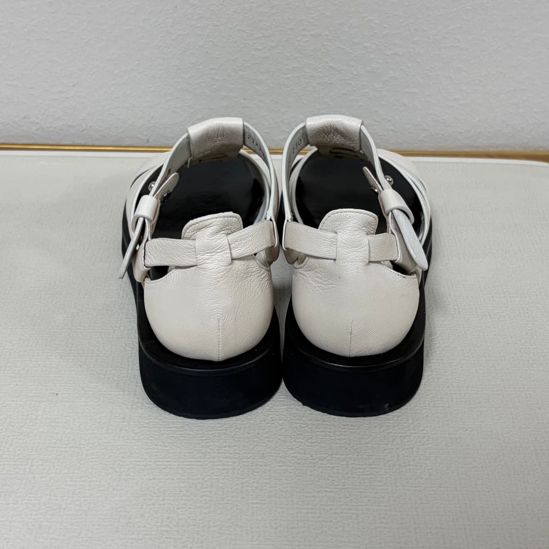 구호 샌들 베이지 상품이미지2