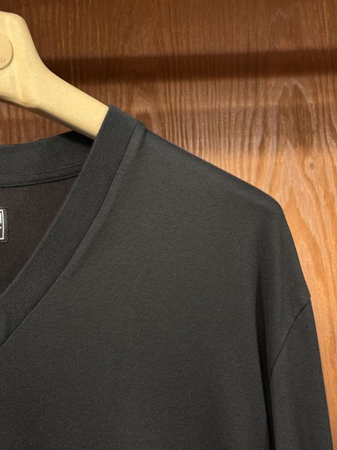 페델리 브이넥 티셔츠 상품이미지3