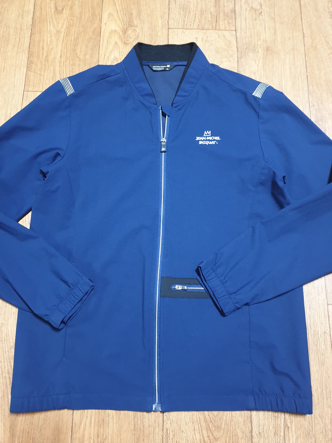 1089 장미쉘바스키아 집업 95 사이즈입니다 상품이미지2