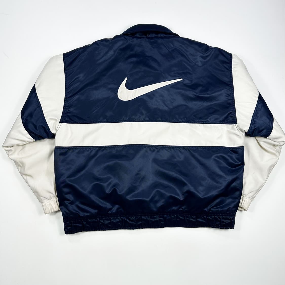 나이키 올드스쿨 보이즈 빅스우시 네이비 점퍼 자켓 (실측 M) 상품이미지3