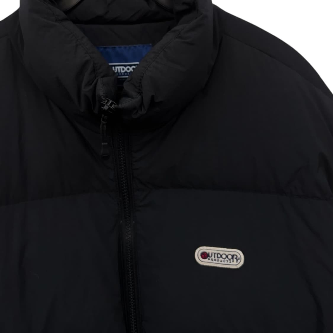 아웃도어 프로덕트 다운패딩 상품이미지3