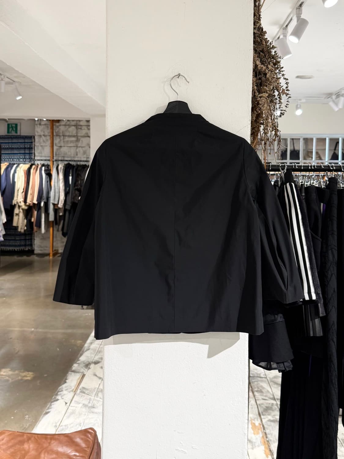 질샌더 블랙 노카라 7부 폴리 자켓 상품이미지6