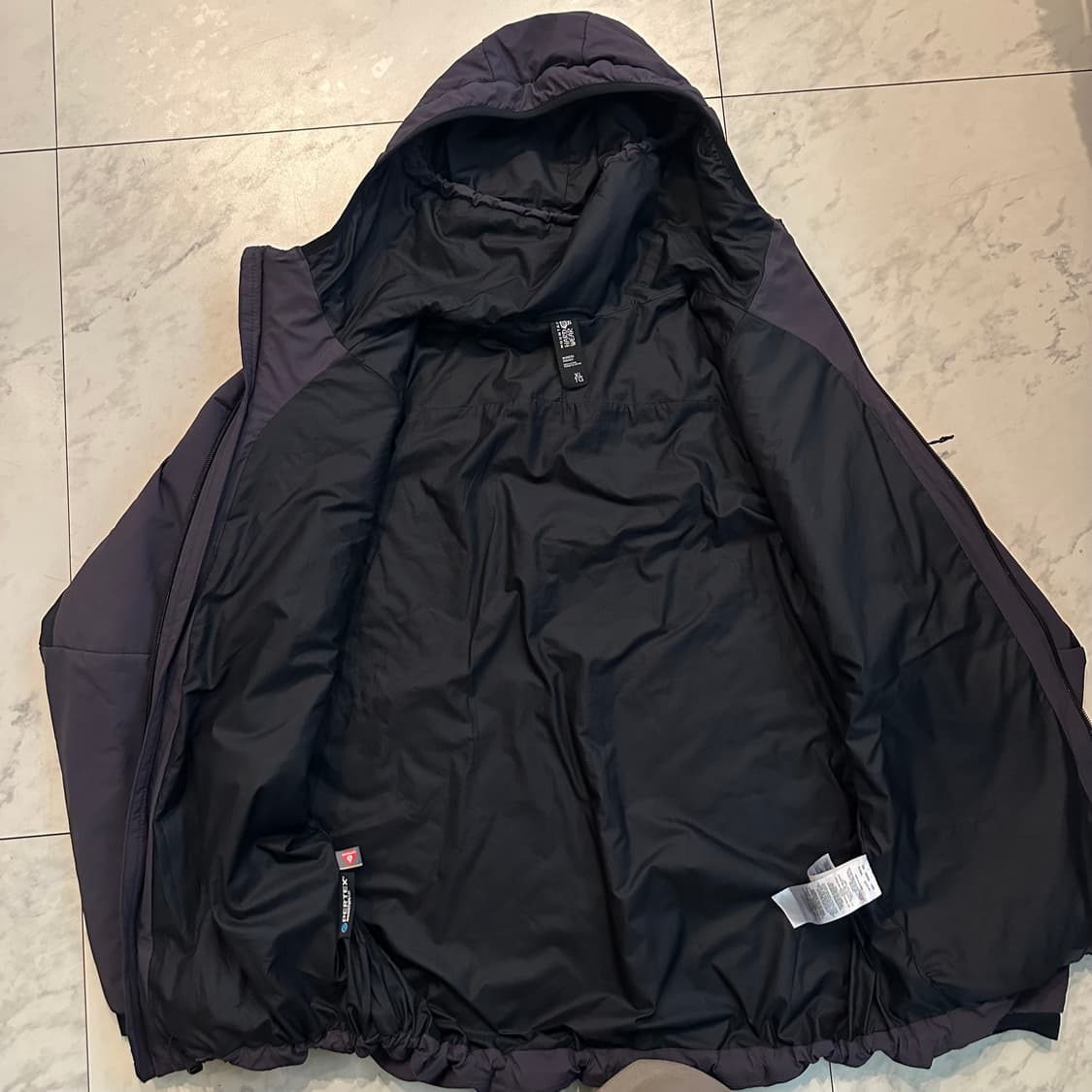 마운틴 하드웨어 퍼텍스 자켓 상품이미지6