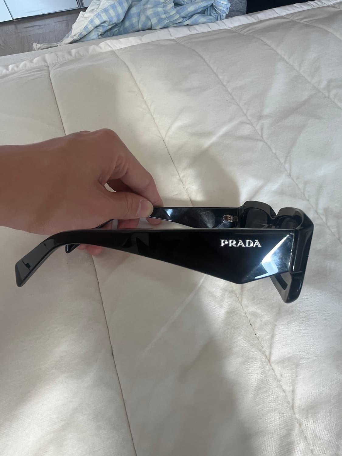 식케이님 착용 프라다 선글라스 상품이미지10