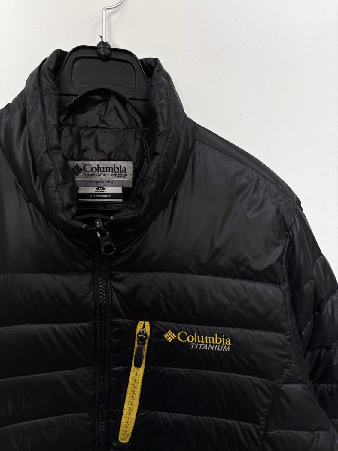 콜롬비아 우먼 다운 경량패딩 상품이미지3