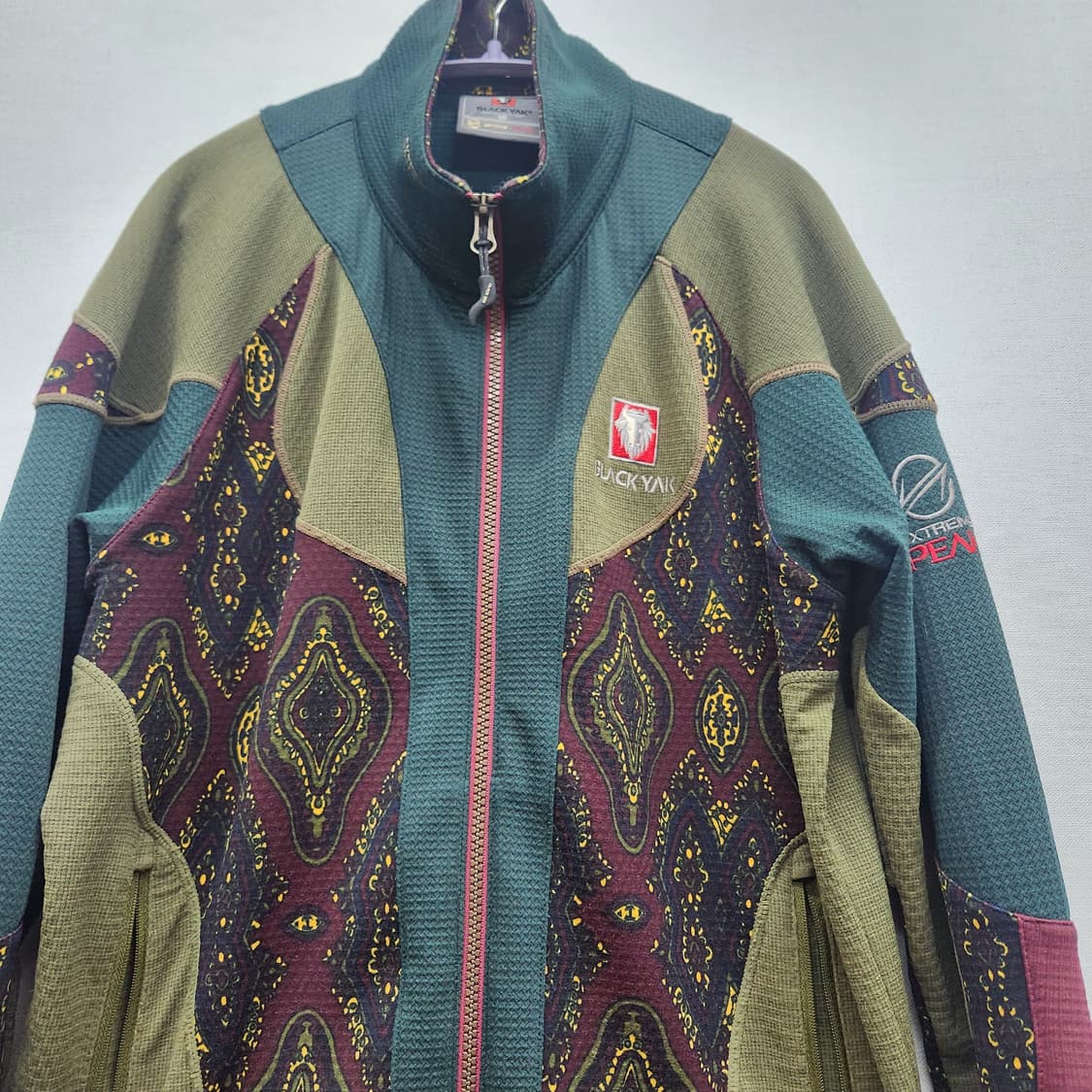 블랙야크 익스트림 시리즈 빈티지 디자인 집업 95(L) 남여공용 상품이미지2