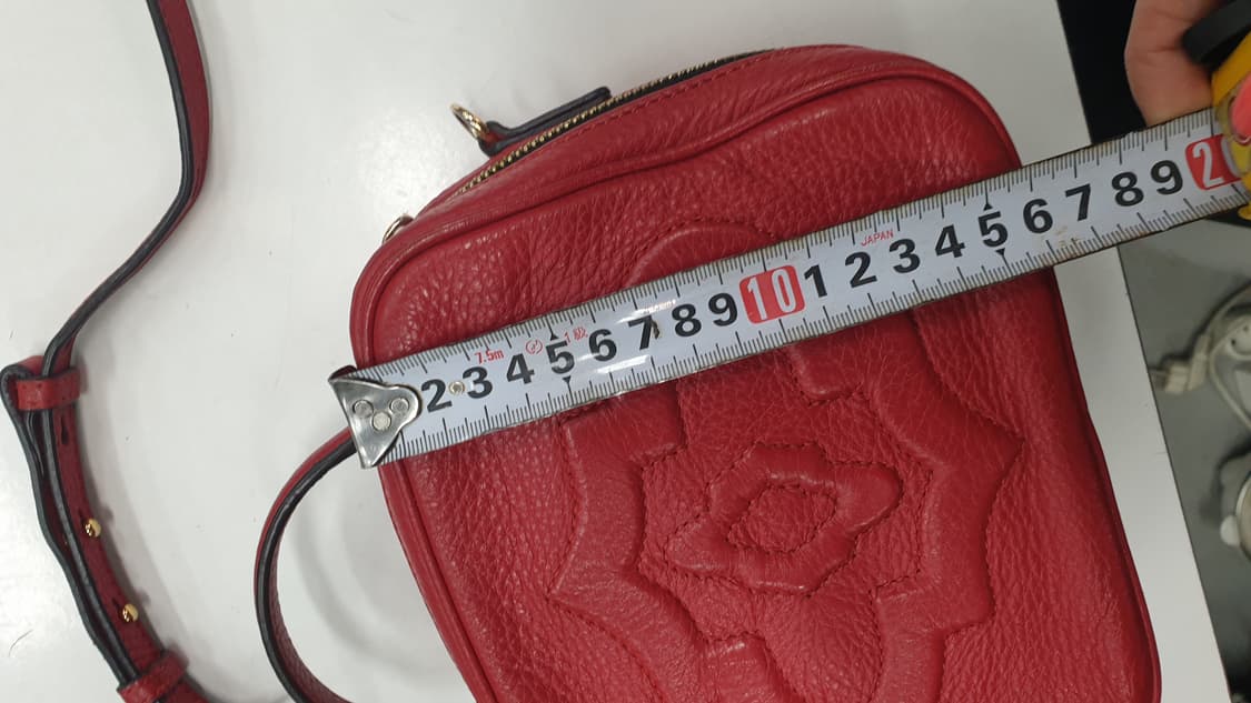 오야니 립레드 미니 크로스백 상품이미지4