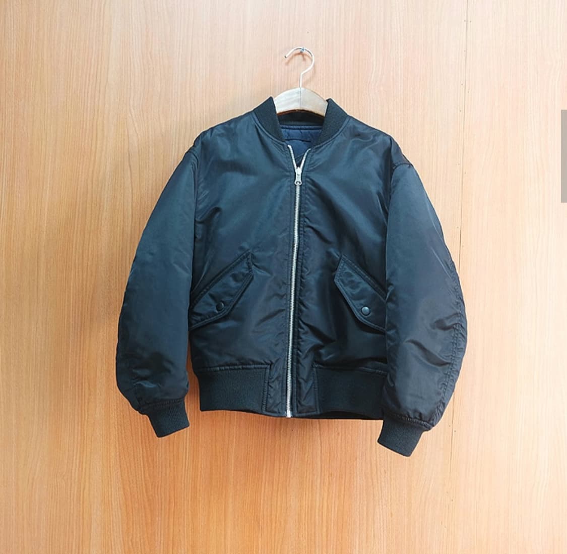 유니클로 x 르메르 U 리버시블(양면)항공점퍼 상품이미지2