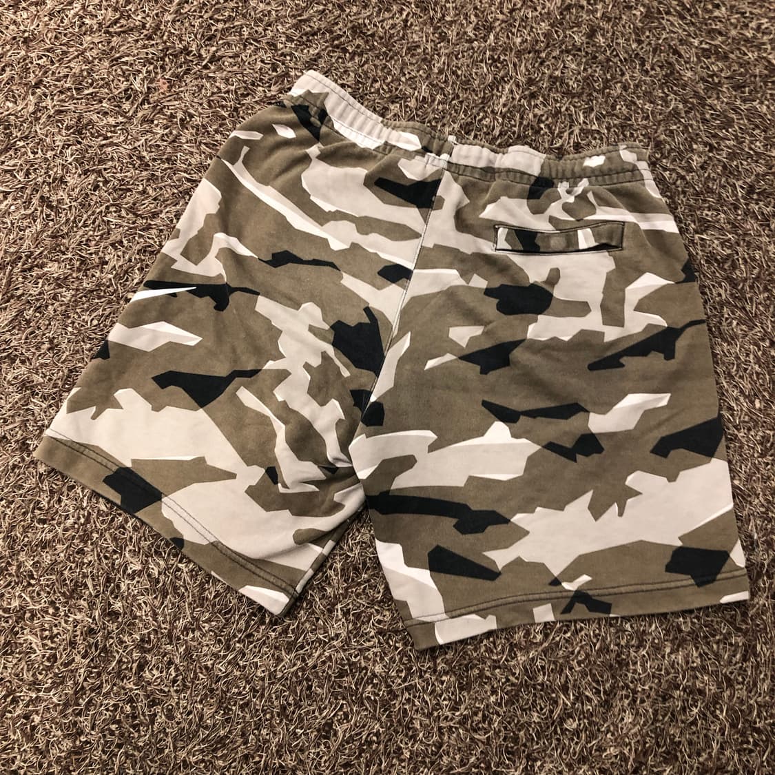 XL 나이키 빅스우시 카모 반바지 상품이미지3