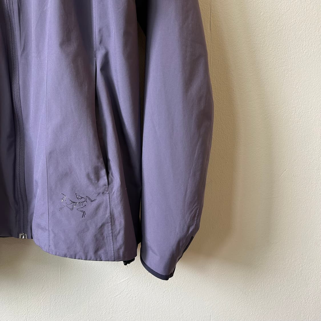 아크테릭스 라벤더 윈드 스토퍼 상품이미지5