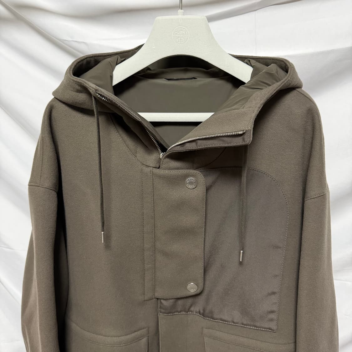 [S+급/50] 에르메스 후드 집업 자켓 카키 브라운 상품이미지3