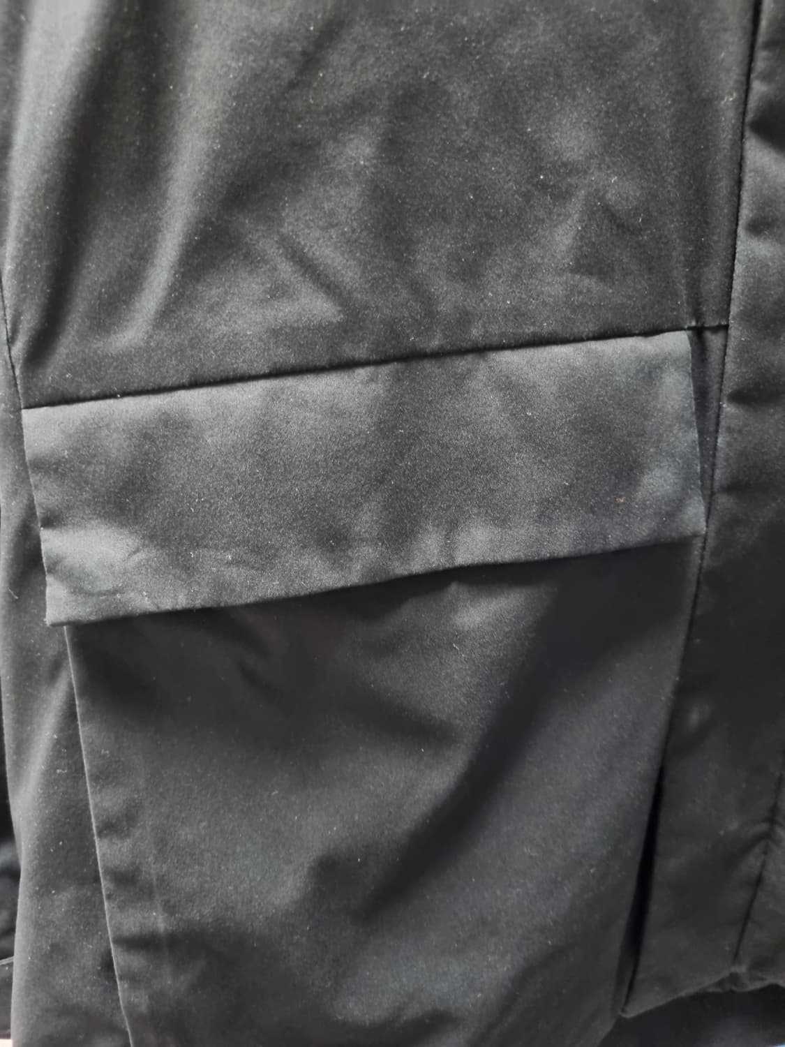 유니클로 하이브리드 다운 파카 L 라지 블랙 상품이미지4