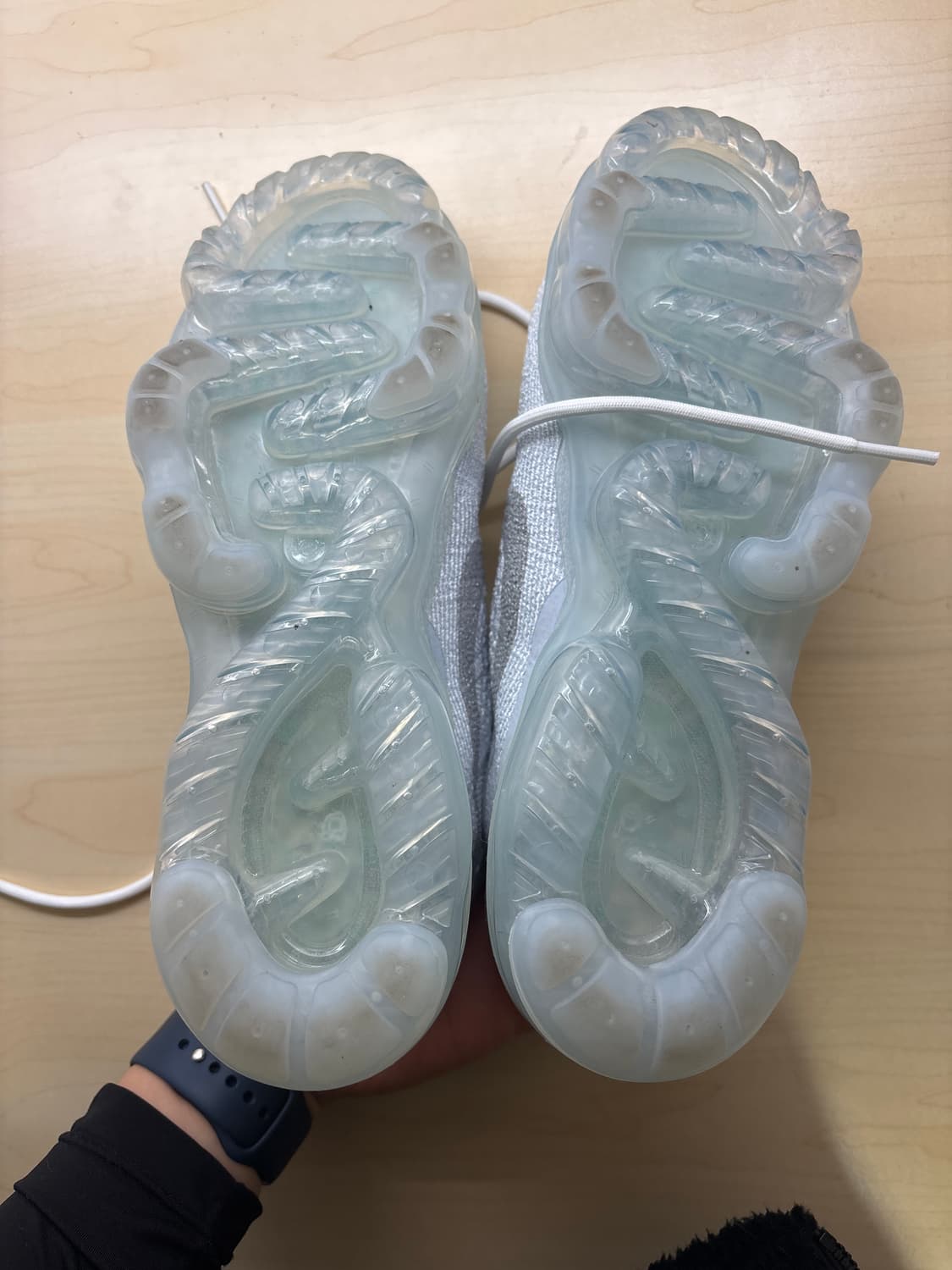 나이키 에어 베이퍼맥스 2023 플라이니트 퓨어 플래티넘 상품이미지3