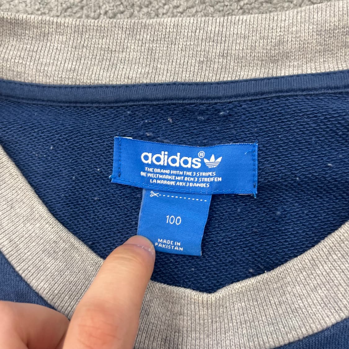 100 아디다스 컬러블록 맨투맨 티셔츠 상품이미지4