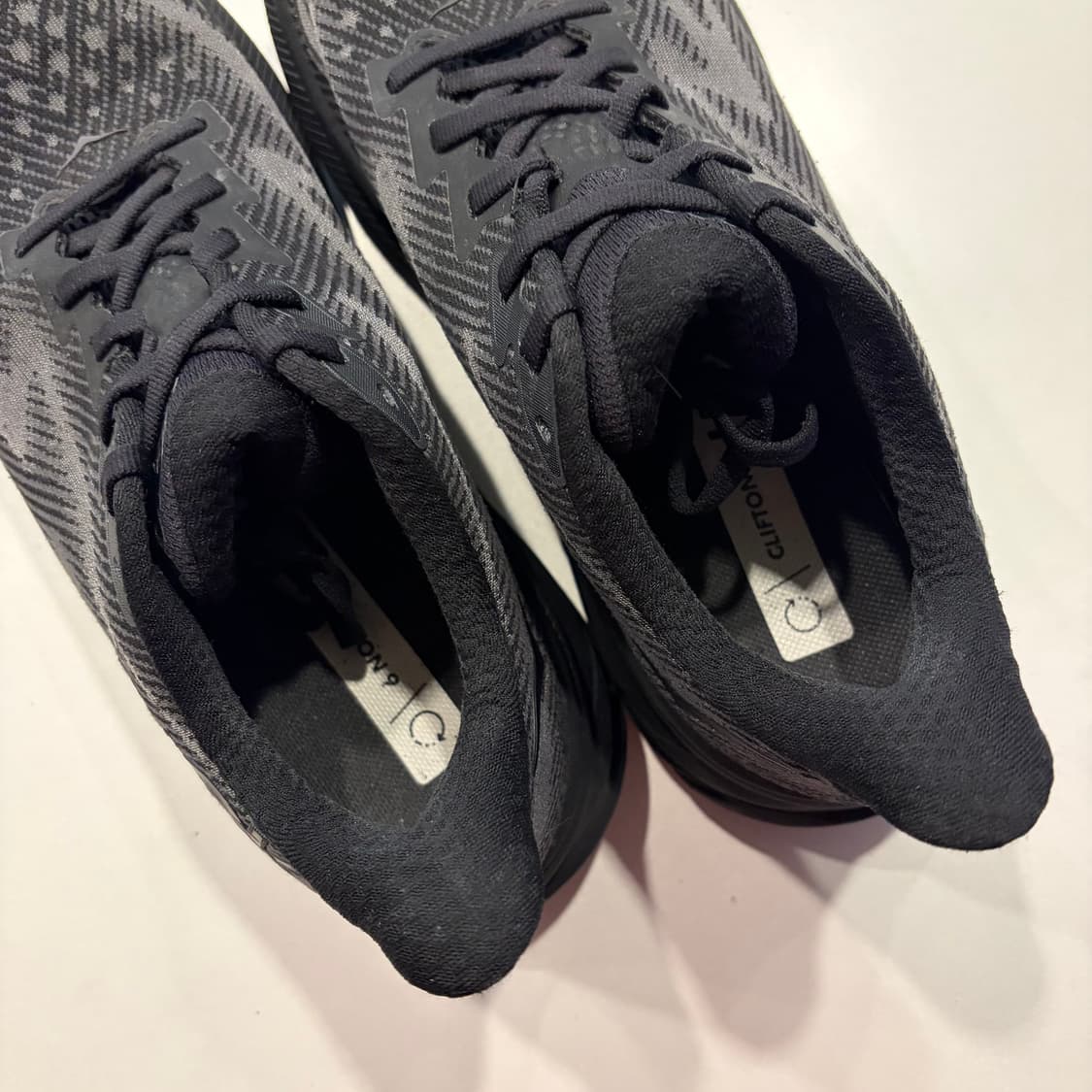 [255] 호카 클리프톤 9 블랙 와이드 상품이미지3