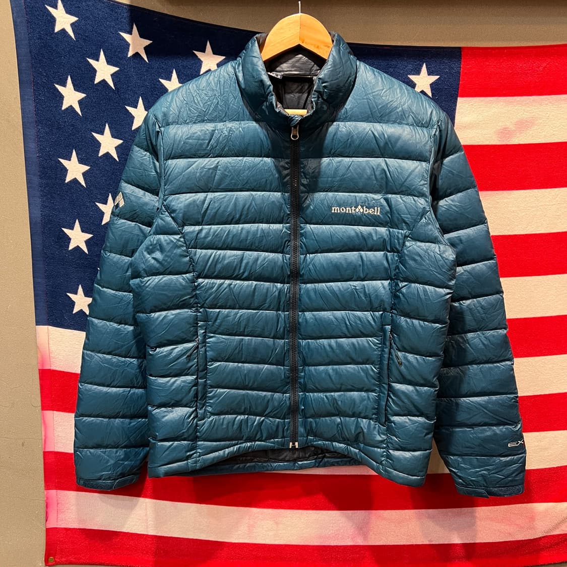 몽벨 라이트 다운 경량패딩 상품이미지1