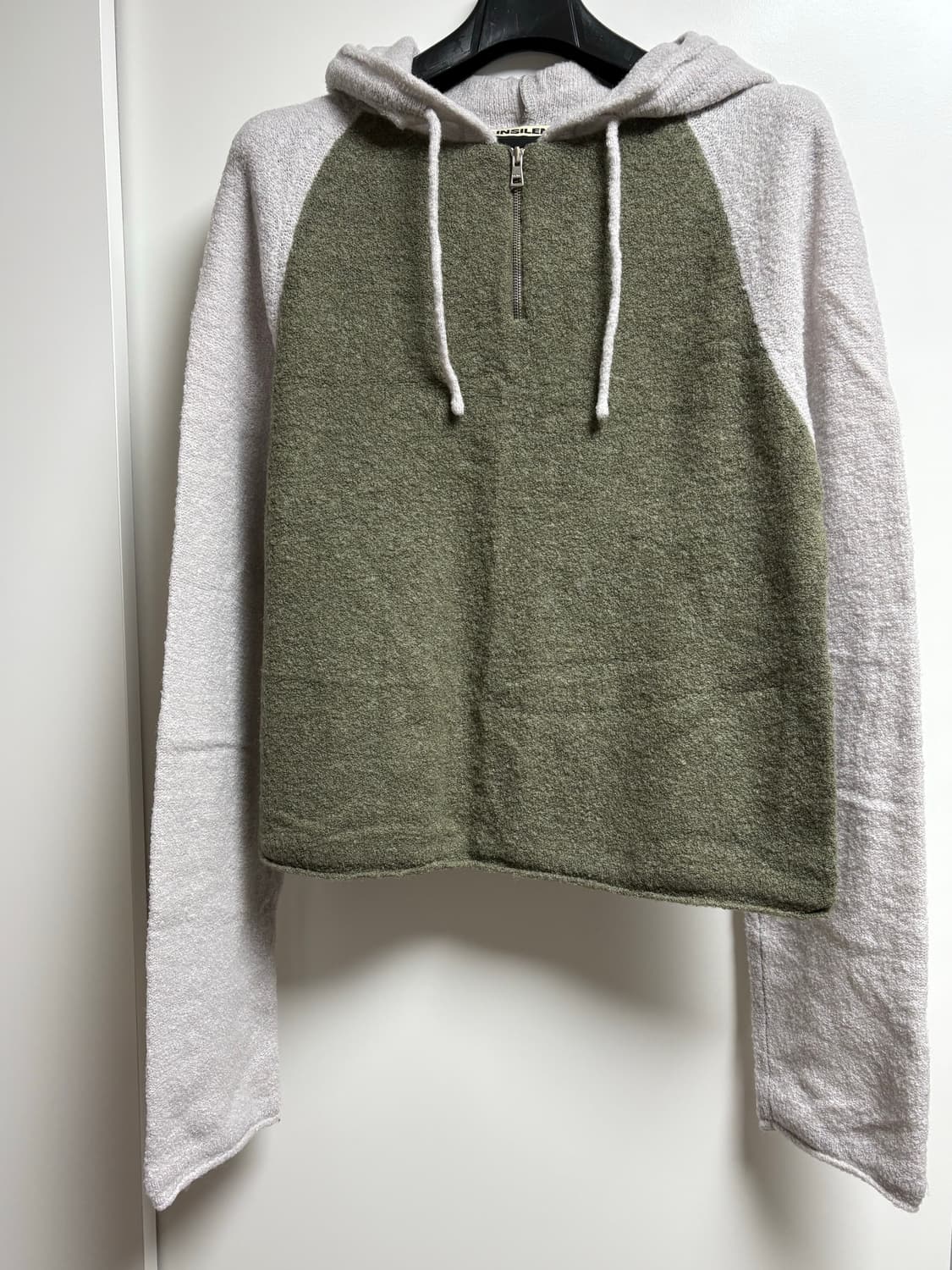 인사일런스 우먼 니트 상품이미지5