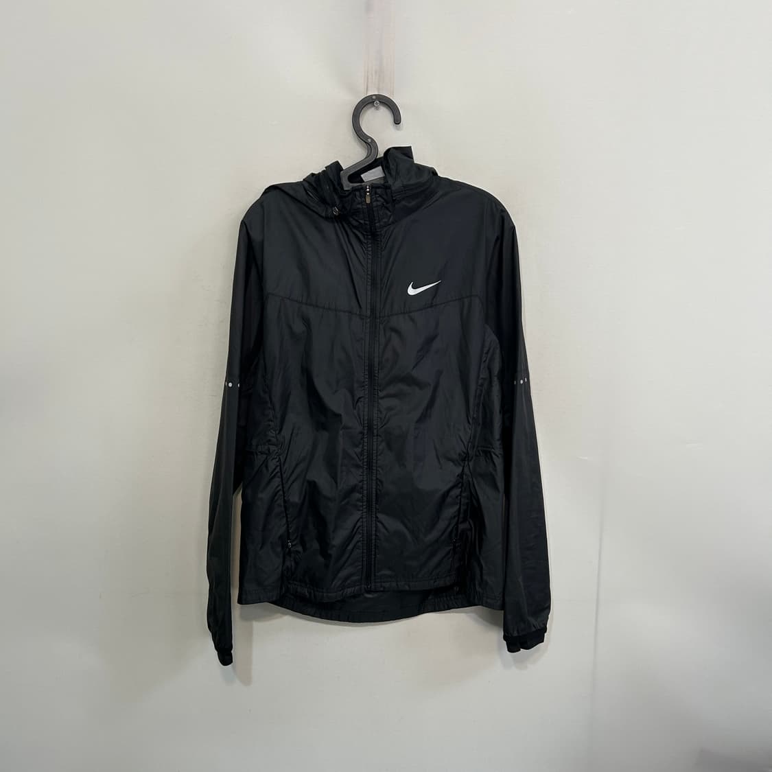 나이키 여성 윈드러너 바람막이 L 블랙 상품이미지1
