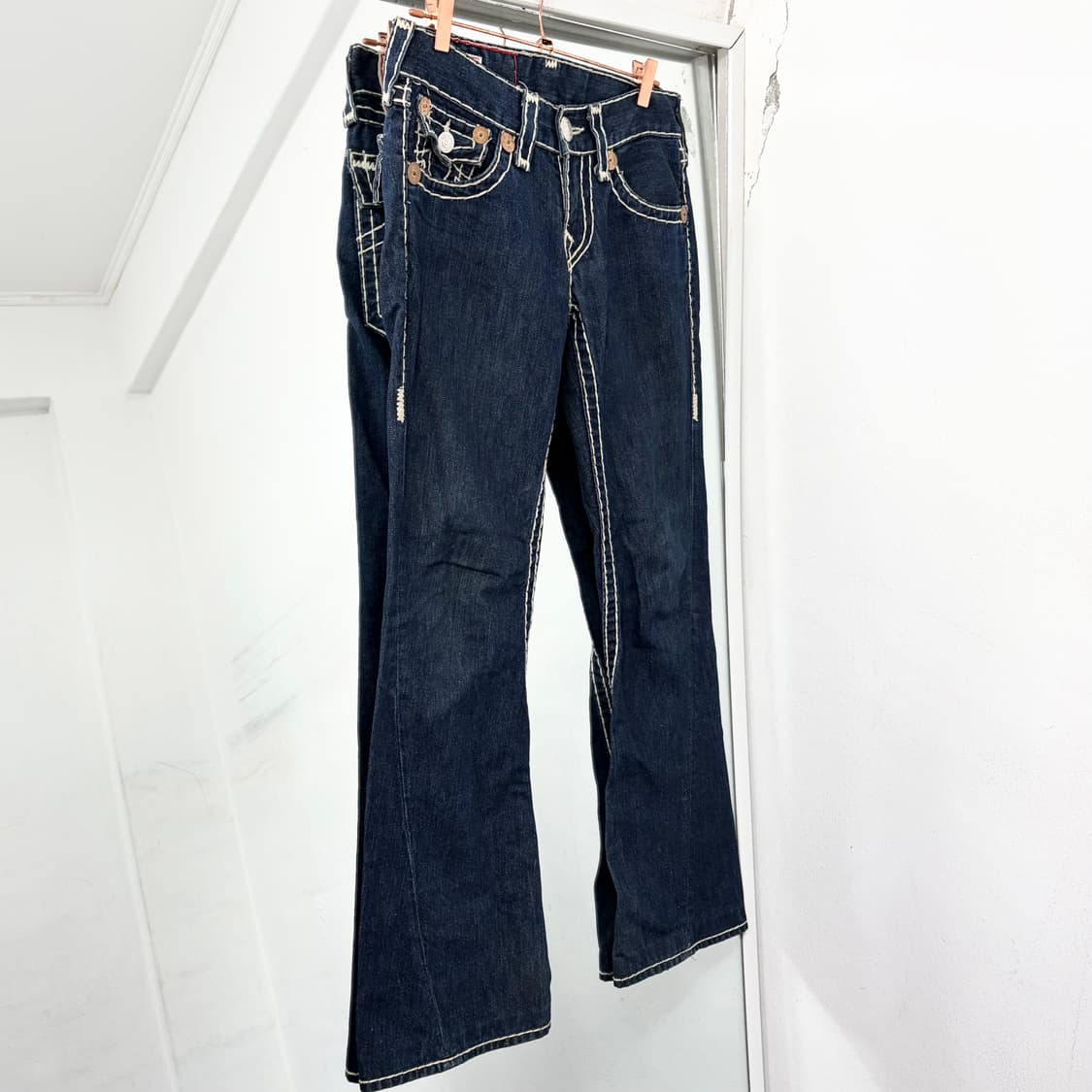 트루릴리전 부츠컷 데님 팬츠 상품이미지5