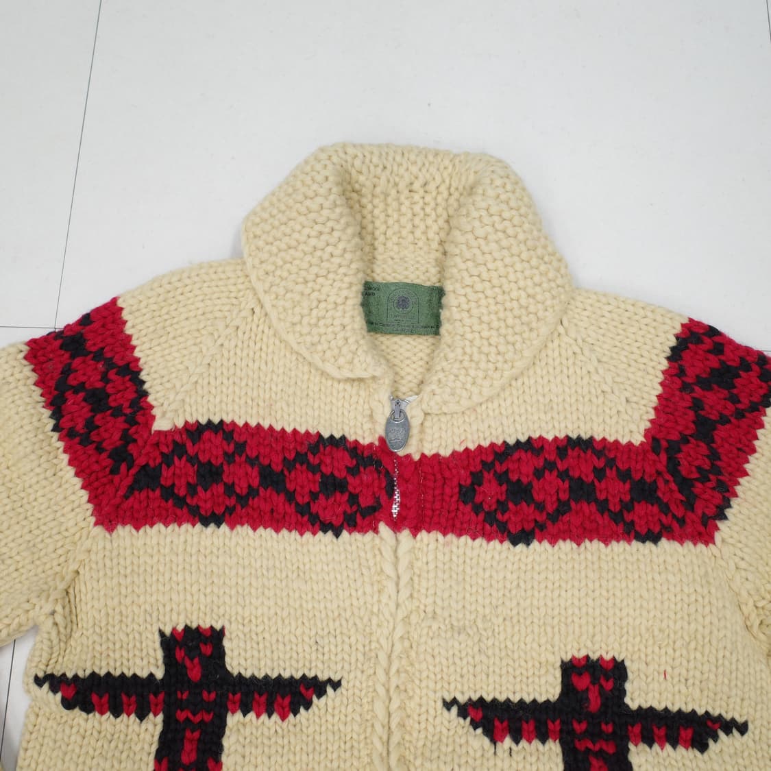 [캐나디안 스웨터] 코위찬 스웨터 (토템 패턴, 100% 울, 핸드니트) 상품이미지2