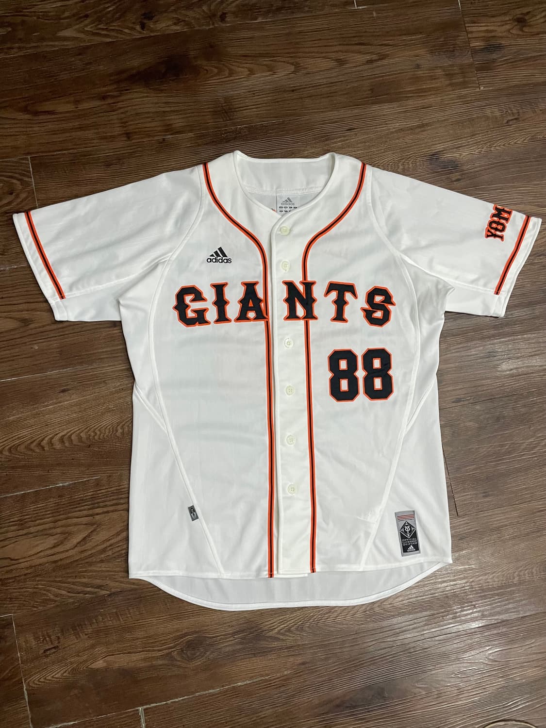 아디다스 요미우리 자이언츠 88 하라 홈 유니폼 상품이미지1