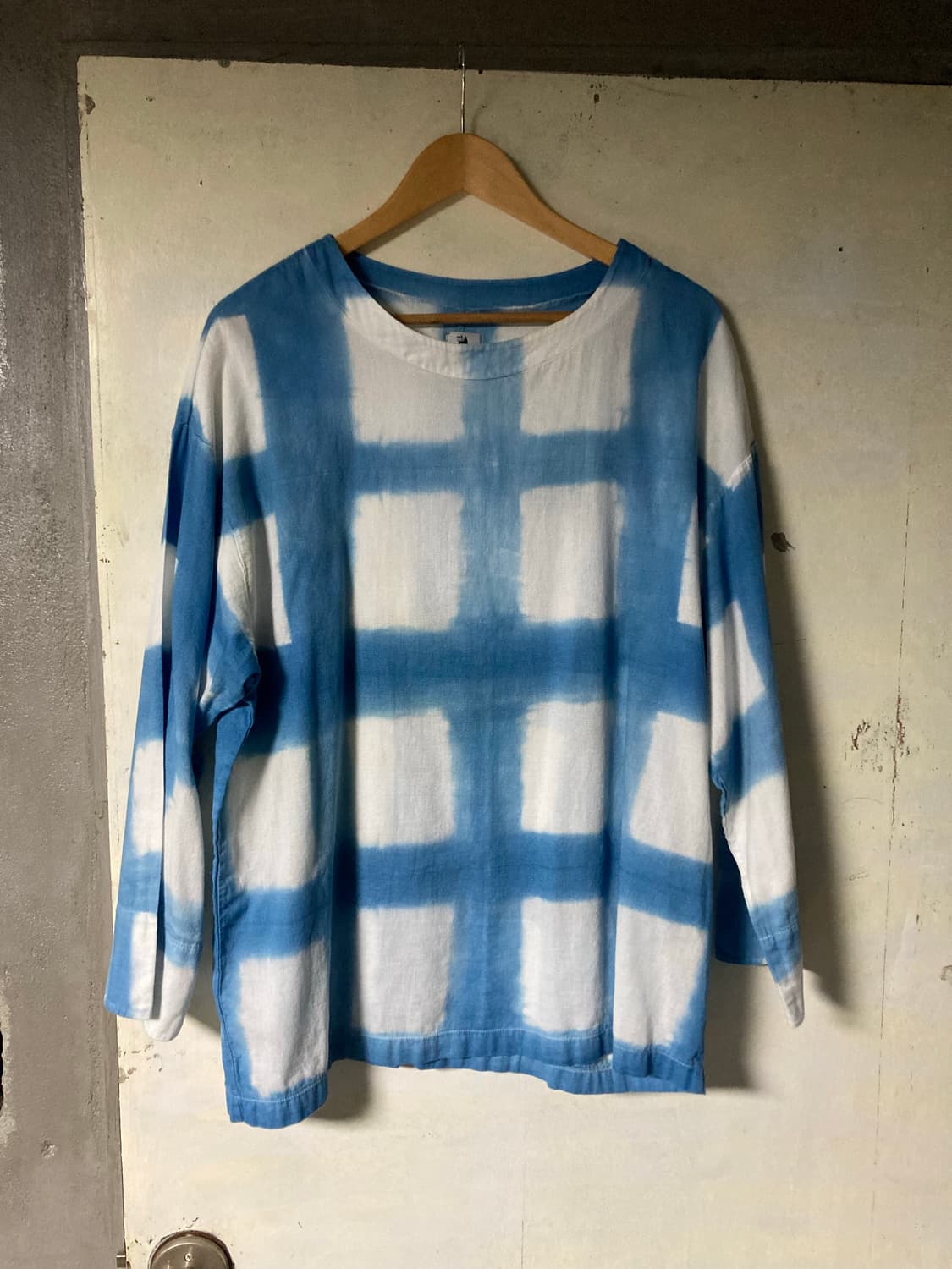 사스콰치 패브릭스 체크 패턴 롱슬리브 상품이미지1