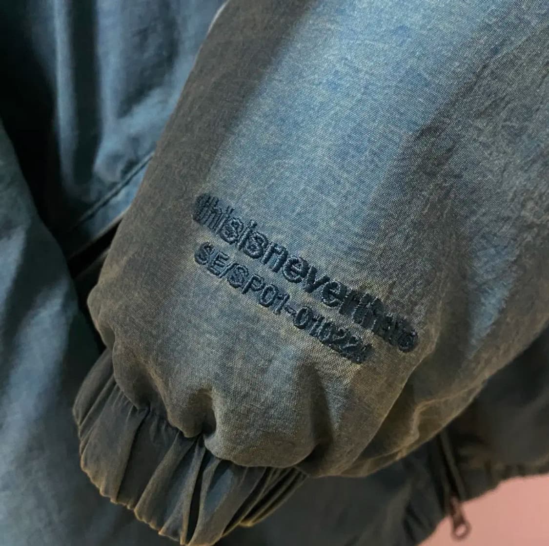 디스이즈네버댓 Washed Down Puffer Jacket 패딩 상품이미지4