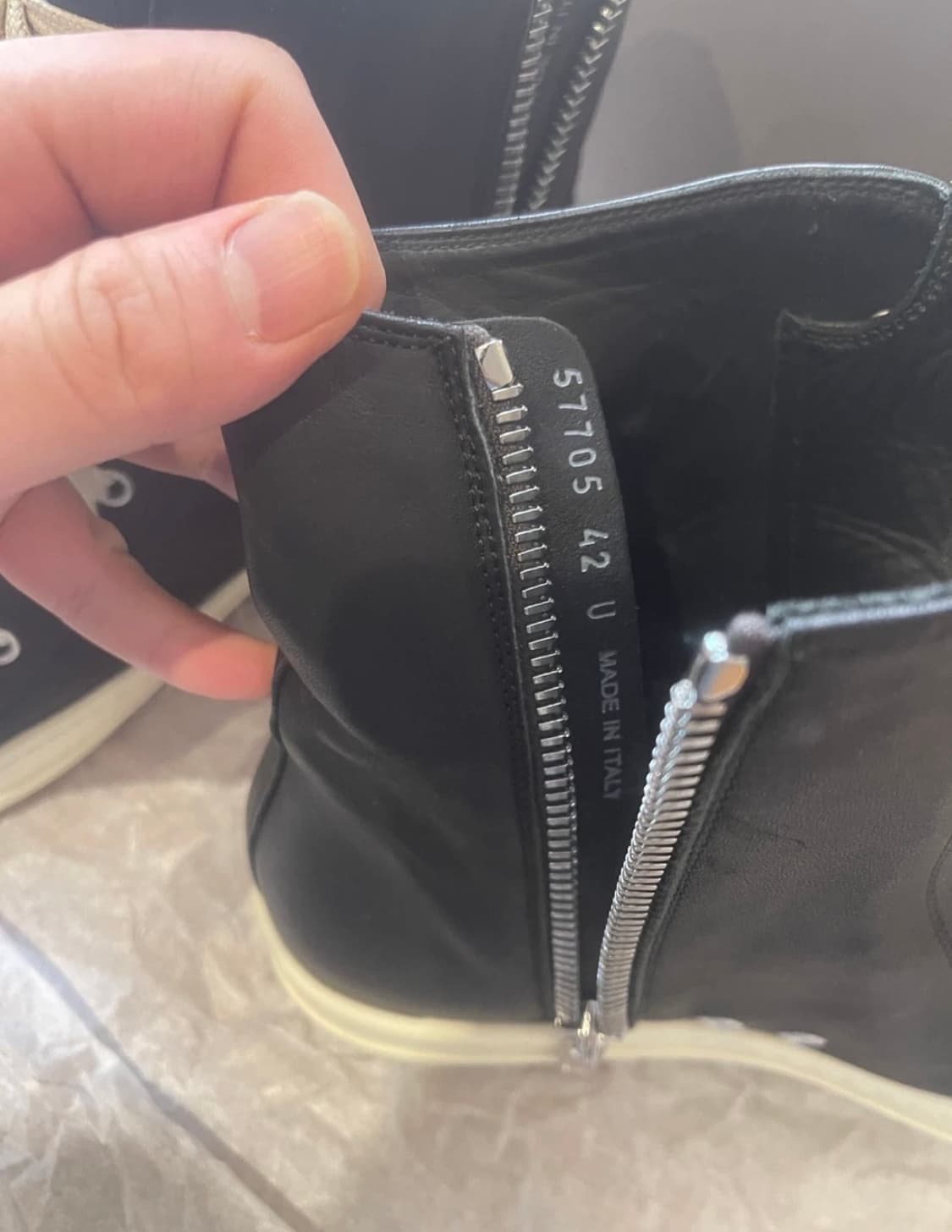 릭 오웬스 라몬즈 loo 42 사이즈 상품이미지3