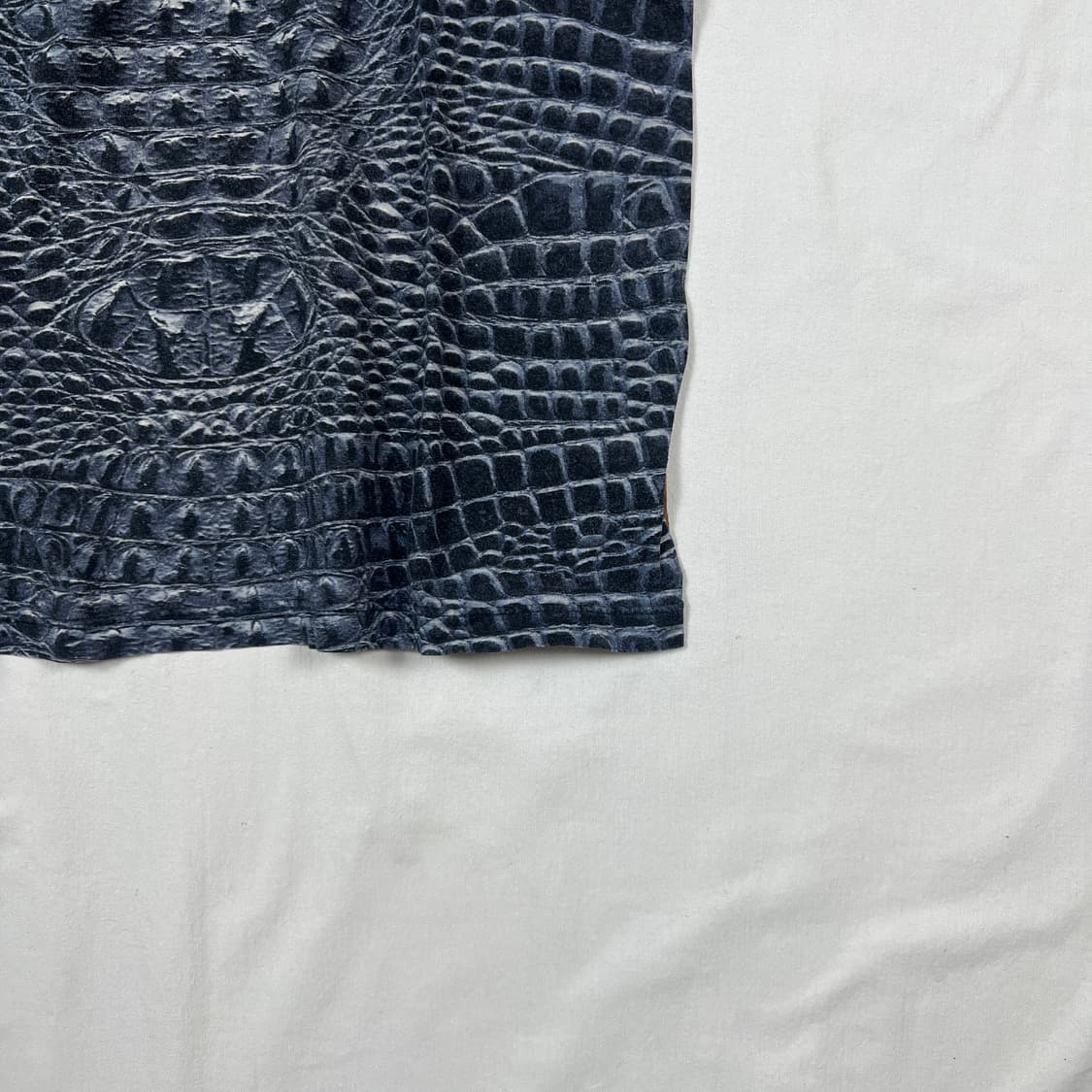 90‘s 장폴고티에 가죽 프린팅 반팔티셔츠 상품이미지4