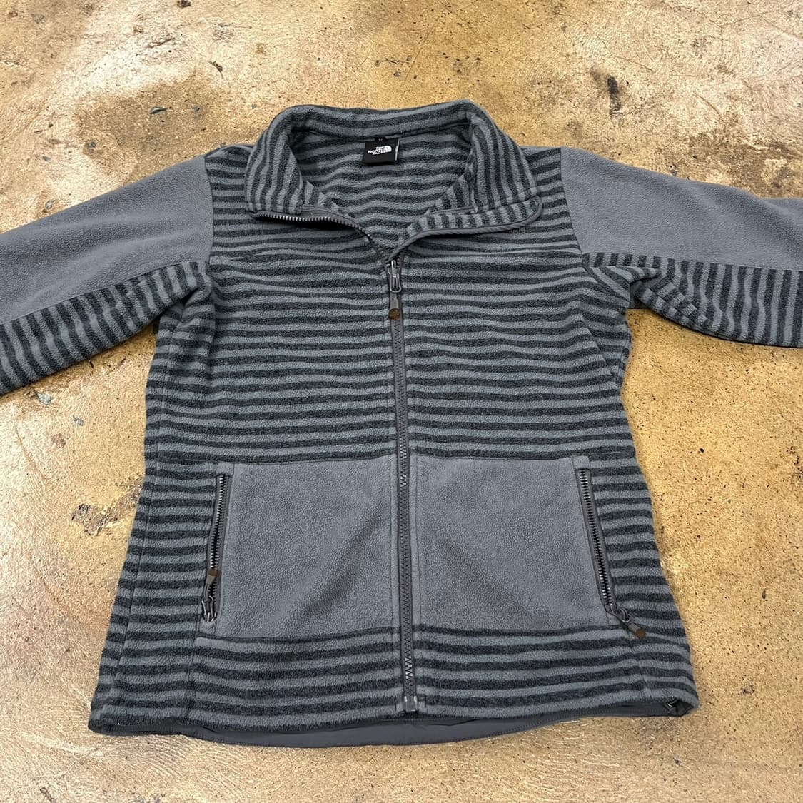 노스페이스 스트라이프 줄무늬 그레이 후리스 85 상품이미지3