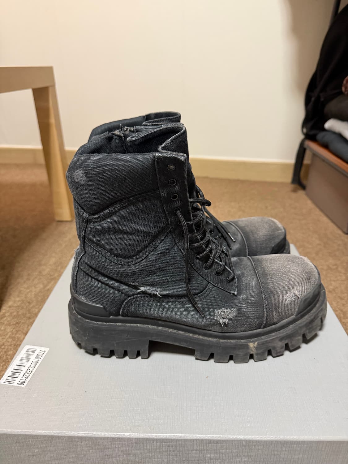 발렌시아가 컴뱃 스트라이크 부츠 블랙 41 상품이미지3