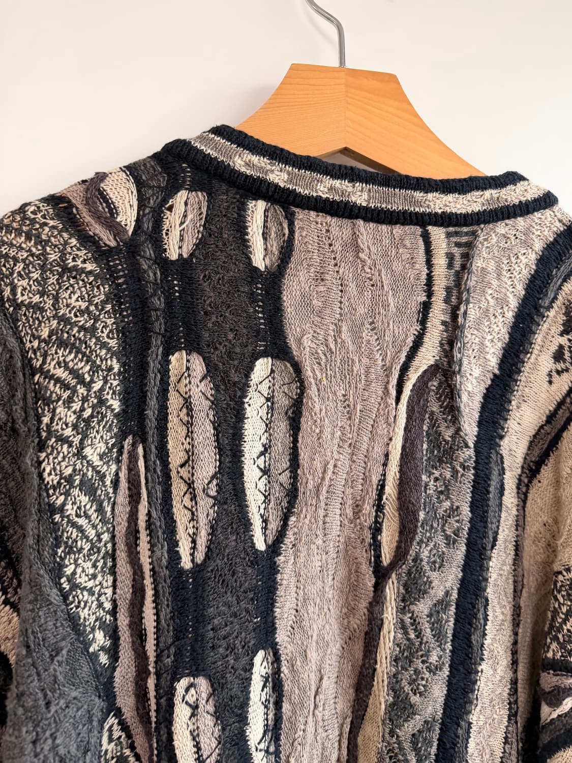 쿠지 coogi 3D 케이블니트 가디건 S 상품이미지9