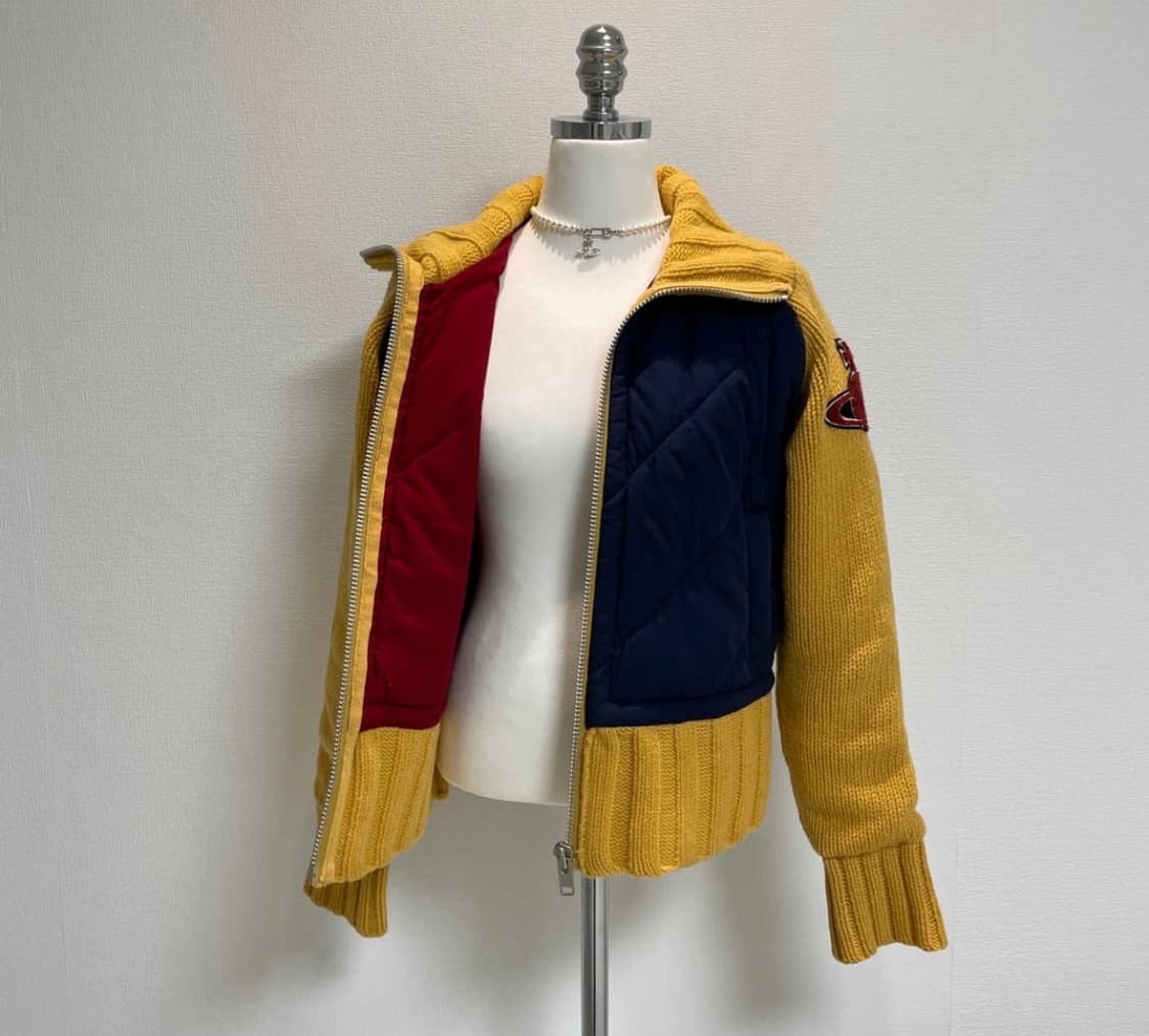 비비안웨스트우드 하이넥 빅로고 블루종 니트패딩  상품이미지2