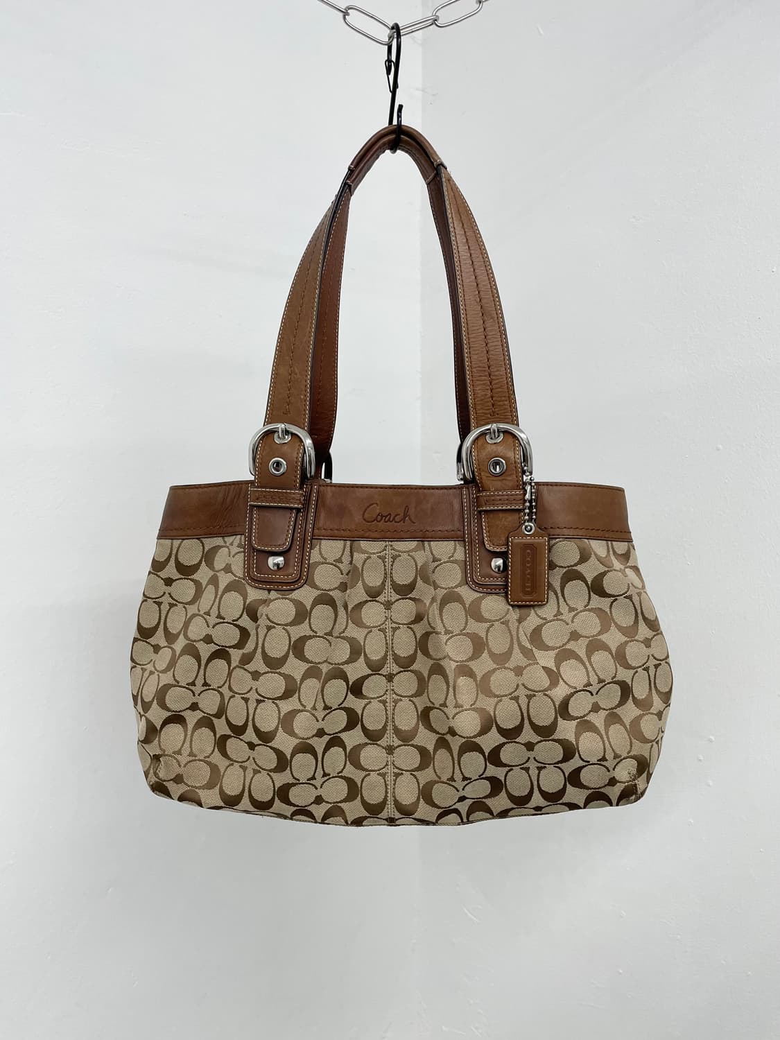 코치 자카드 버클 숄더백 상품이미지4
