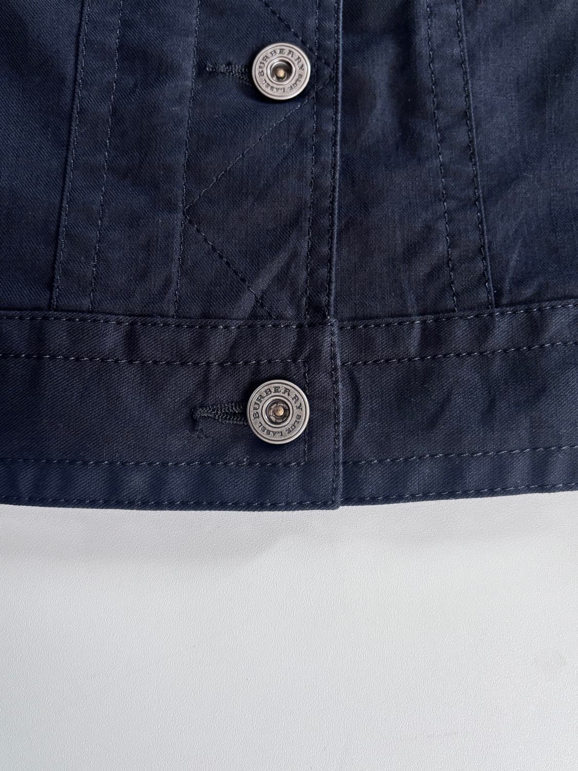 Burberry 버버리 블루라벨 블랙 크롭 코튼 자켓 상품이미지9