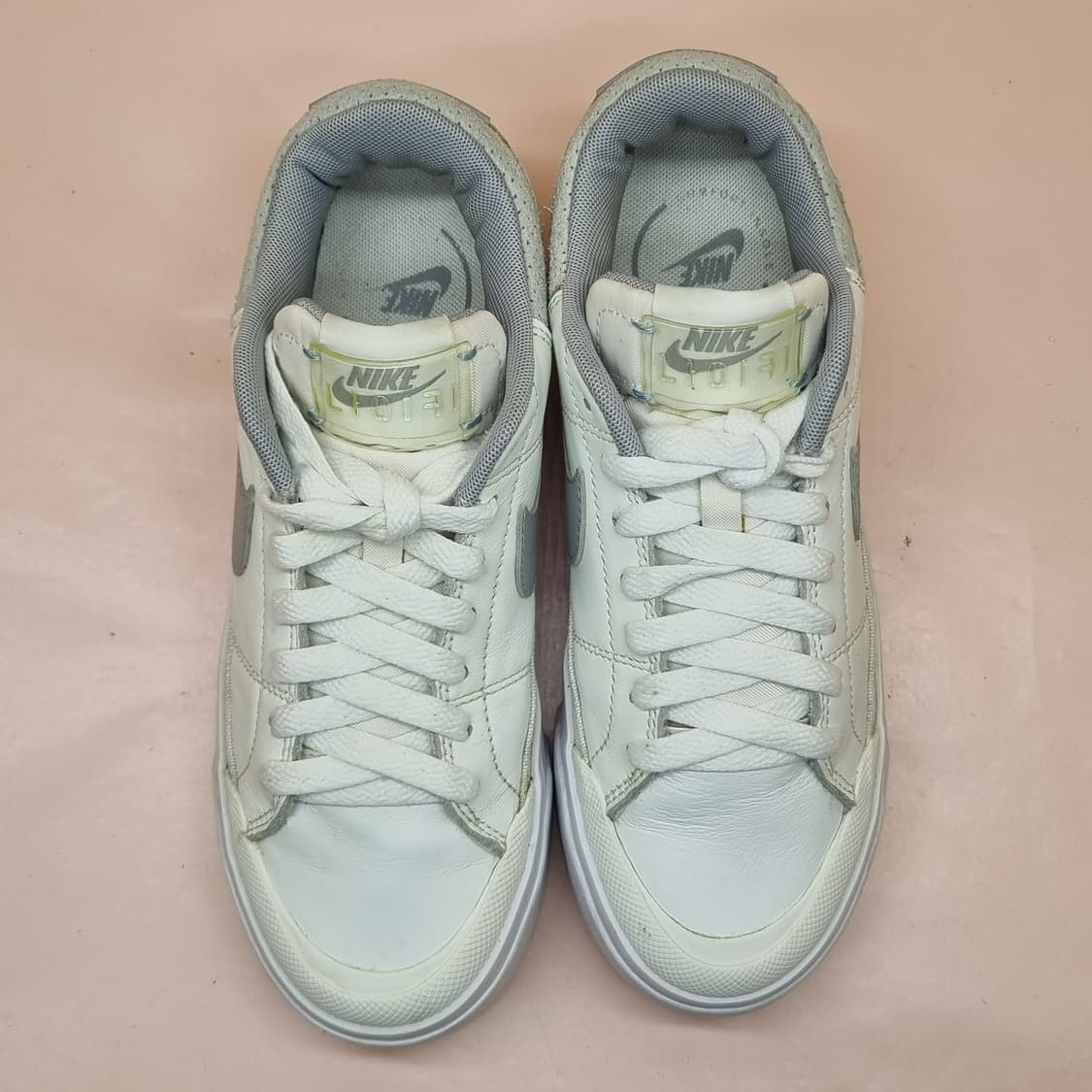 나이키 코트레거시 플랫폼 스니커즈230 상품이미지2