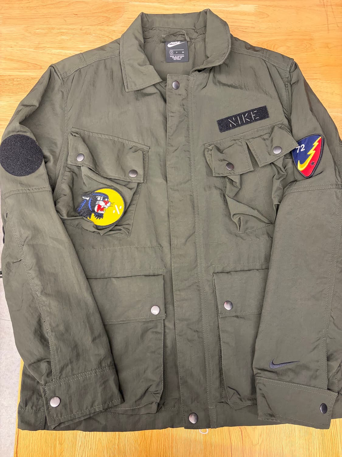 [S] 나이키 밀리터리 스타일 자켓 카키 상품이미지1