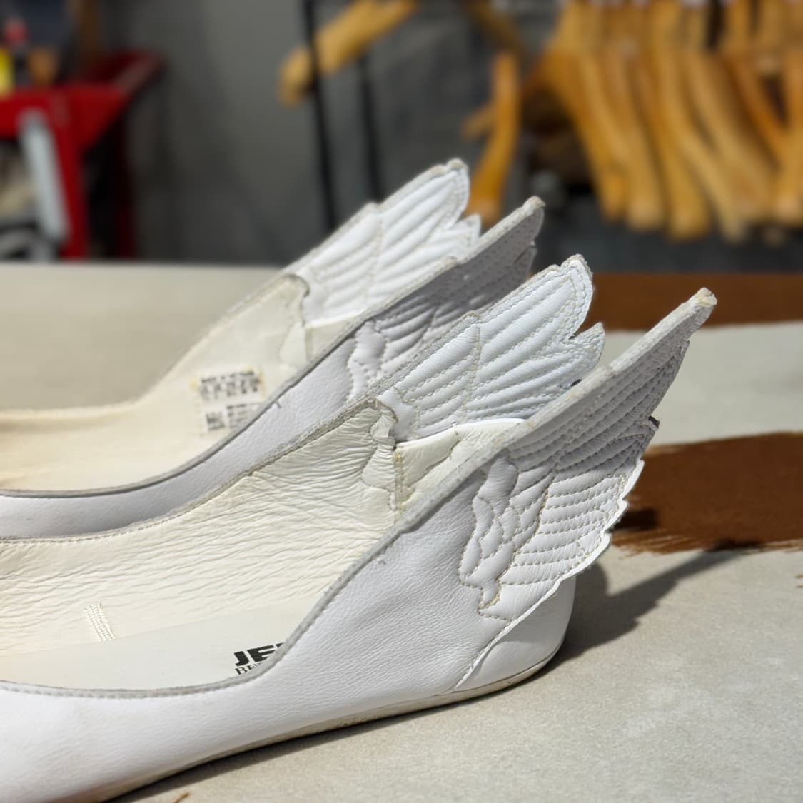 아디다스 x 제레미스캇 윙 발레 플랫슈즈 (245) 상품이미지3
