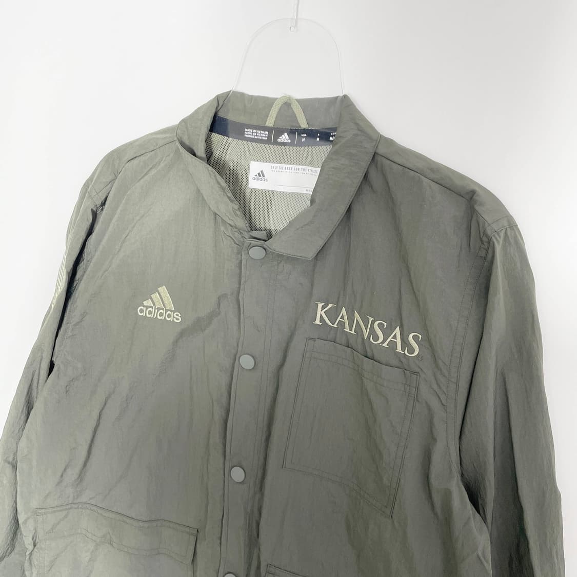 D2 아디다스 새상품 캔자스 제이hawks 살루트 투 서비스 풀스냅 재킷 상품이미지2
