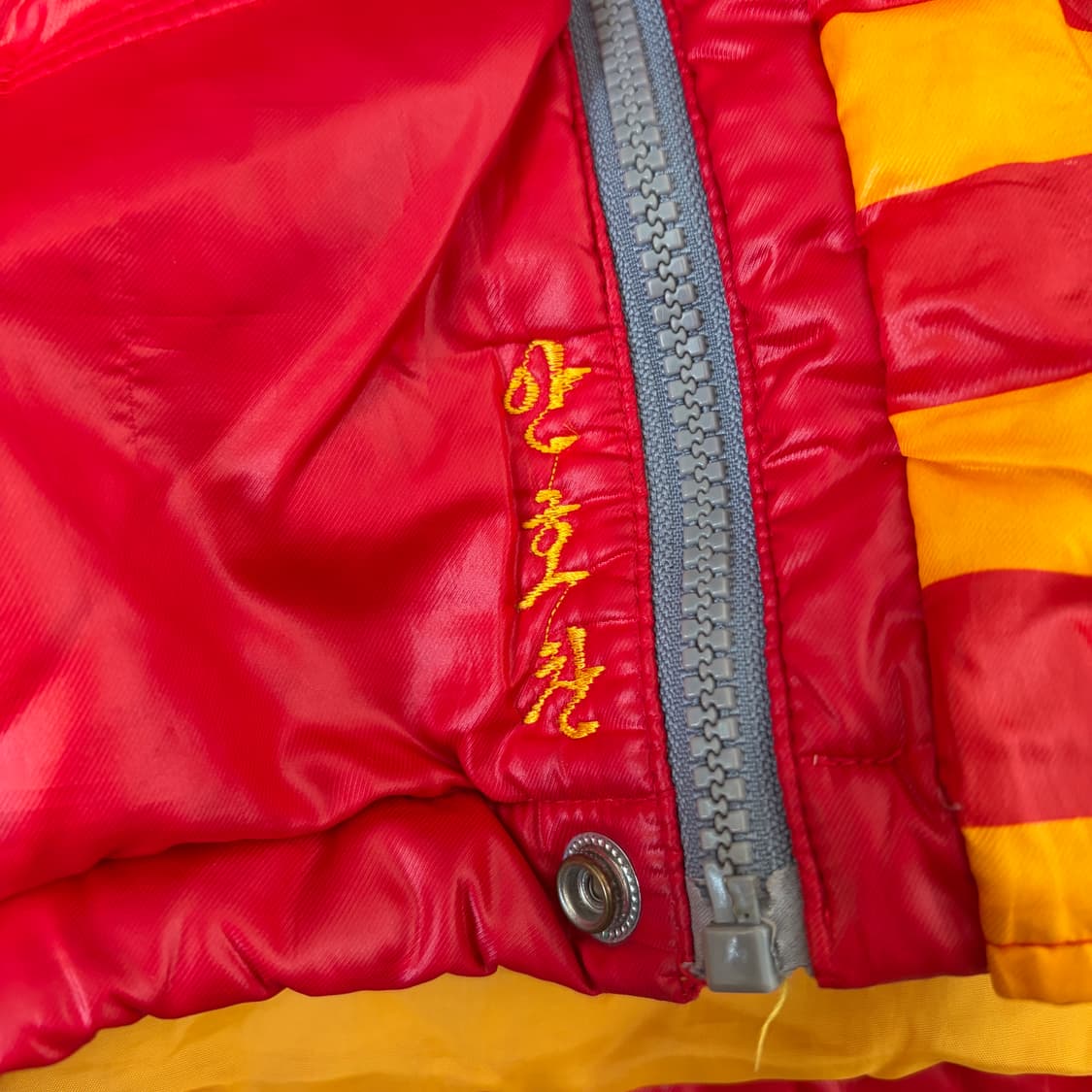 아디다스X스페인 00s 덕다운 패딩 상품이미지7