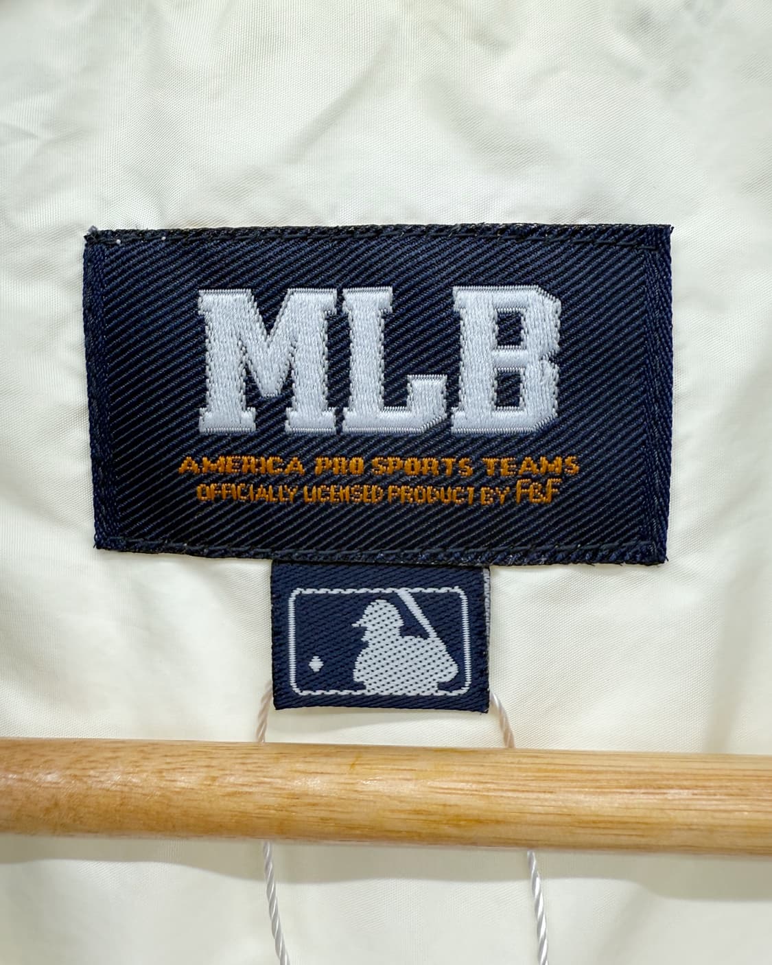 MLB 00s 뉴욕 양키즈 나일론 트랙 자켓 상품이미지7