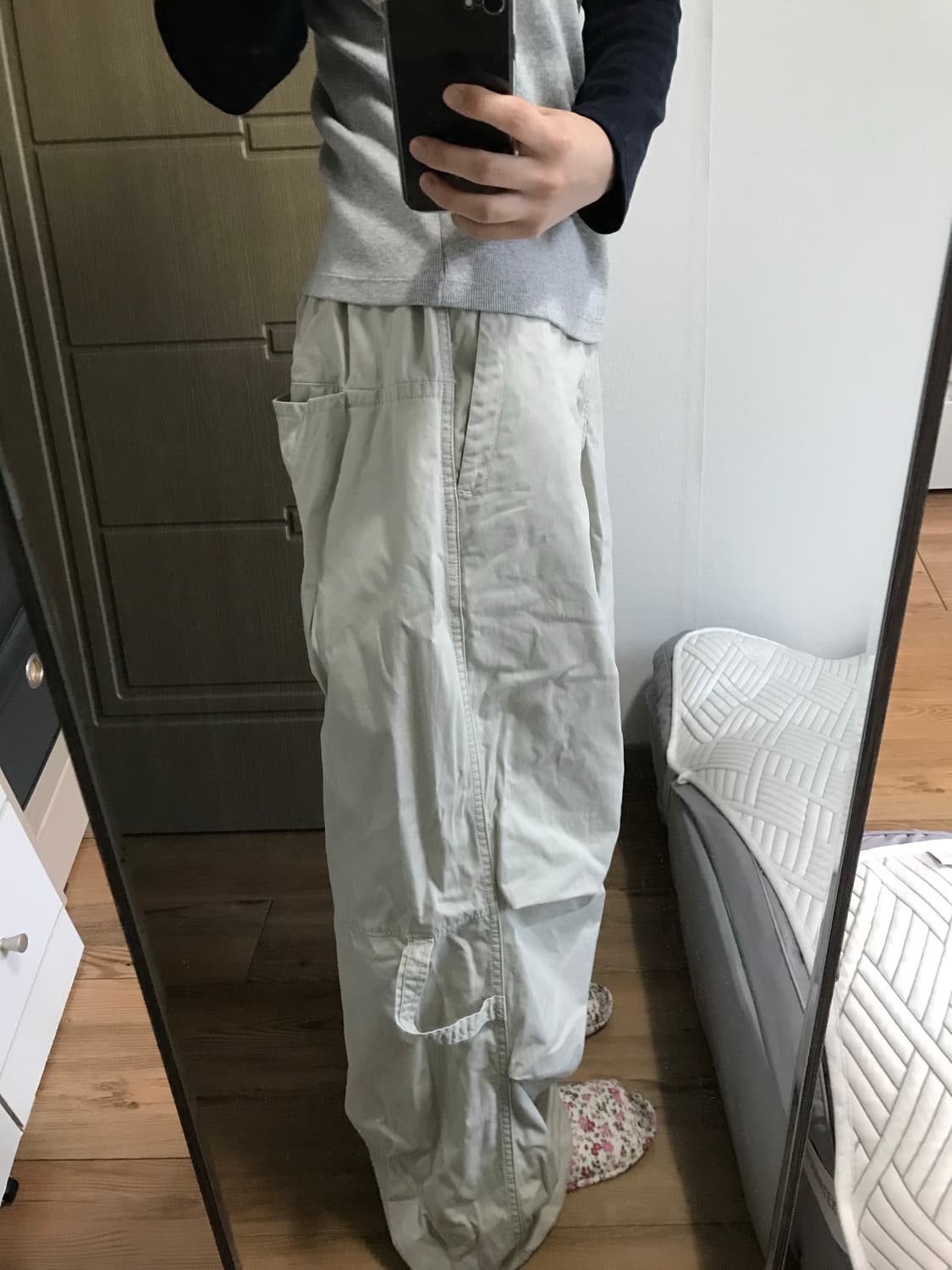 연베이지 파라슈트팬츠 상품이미지3