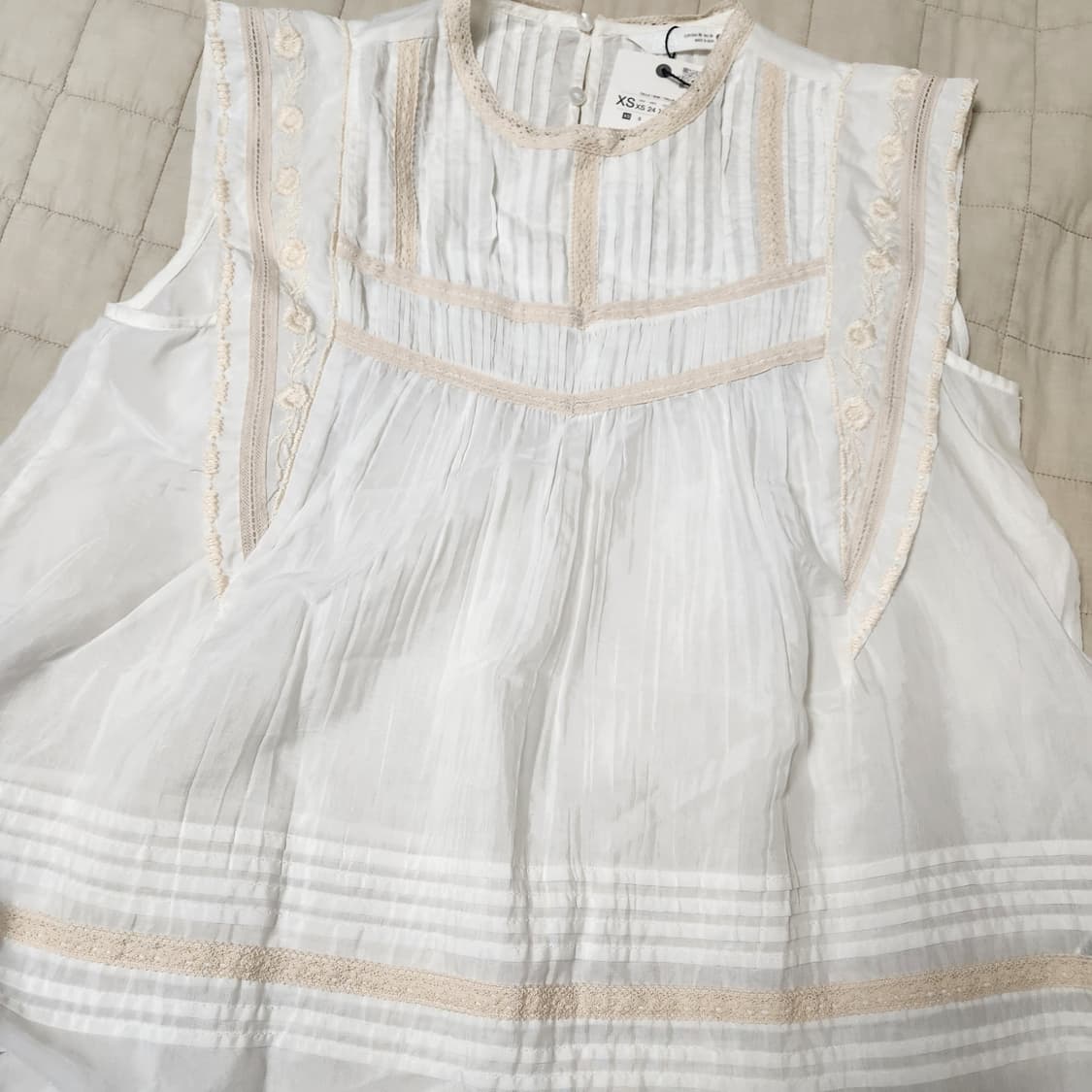 Zara  zw컬렉션 크림 자수 블라우스 상품이미지1
