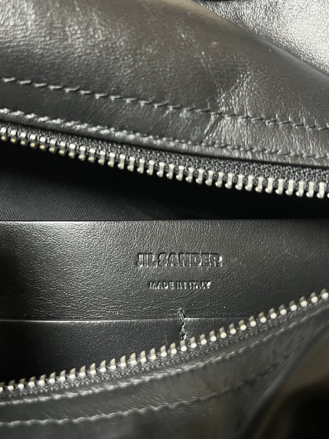 질샌더 레더 크로스백 상품이미지4