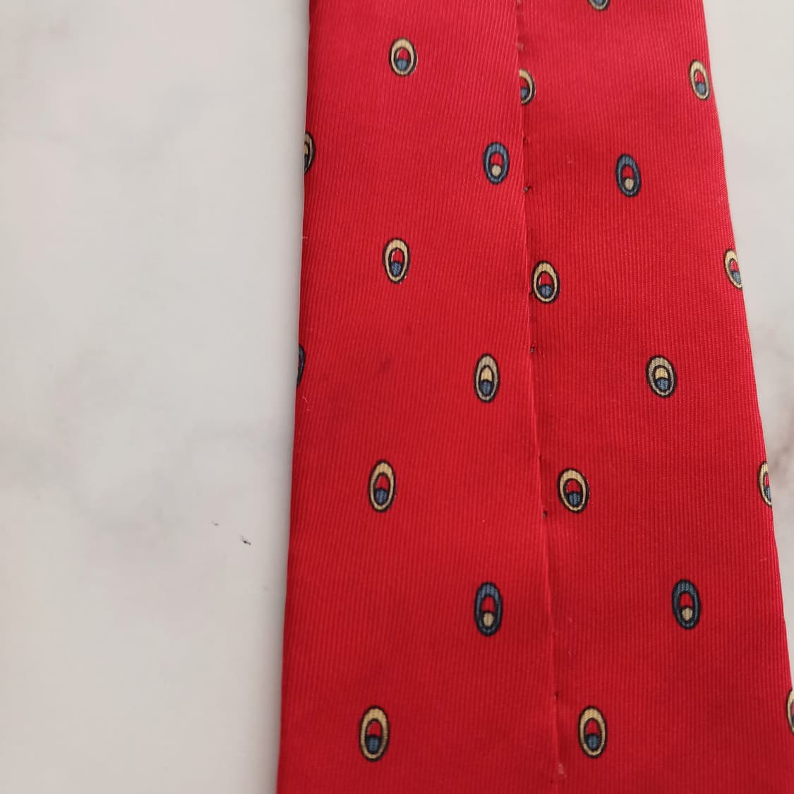 입생로랑 실크 레드 도트 패턴 넥타이 7.8cm B등급 A18500
 상품이미지7