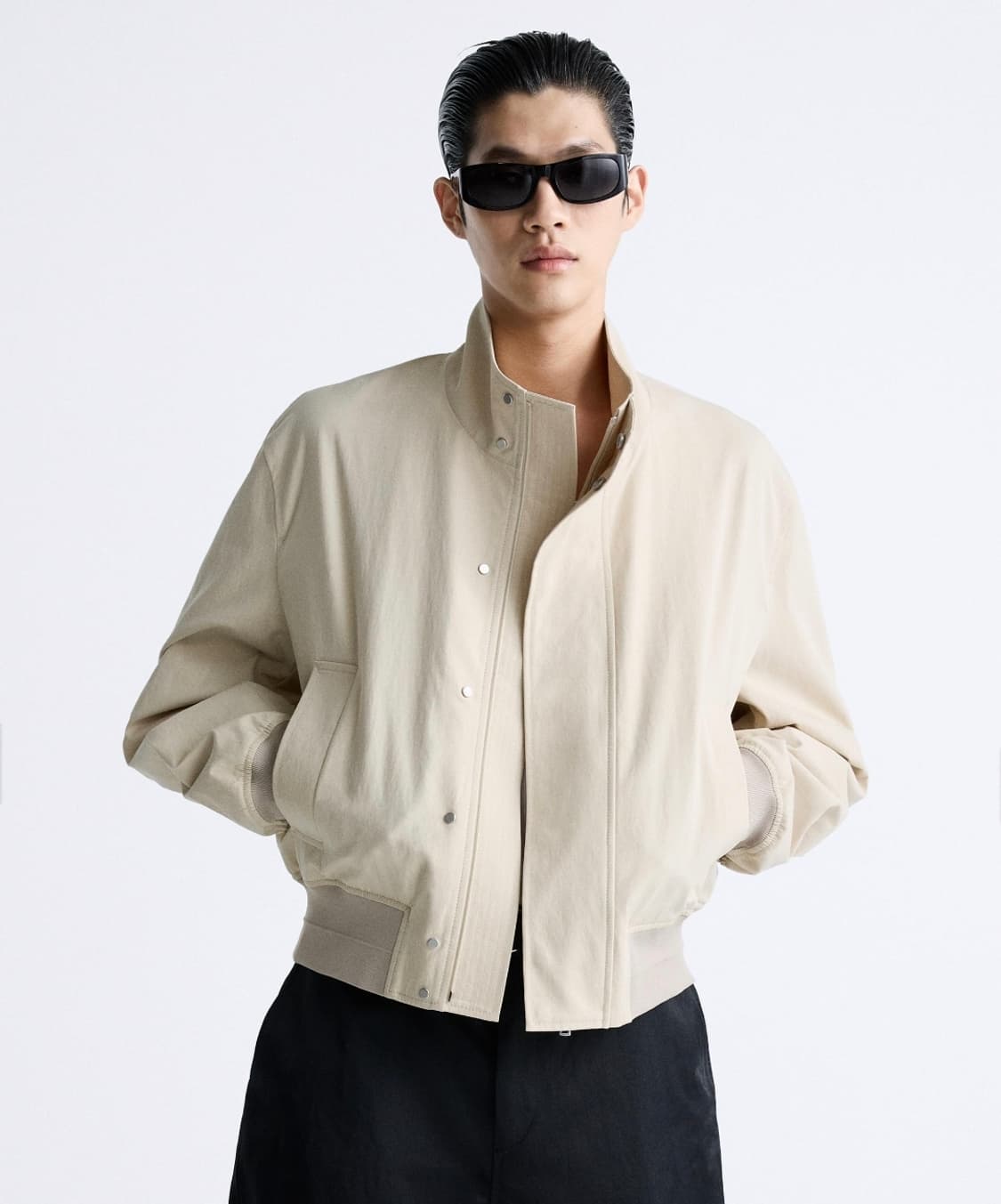 Zara Cropped Bomber Jacket 상품이미지1