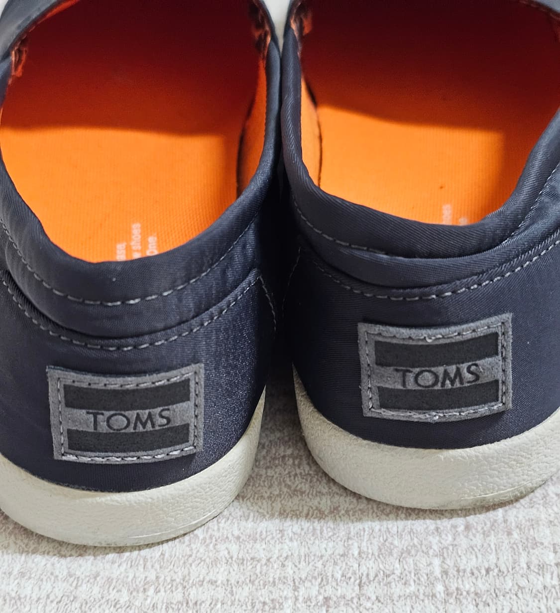 탐스 네이비 슬립온 240. 1회시착  새거수준  상품이미지3