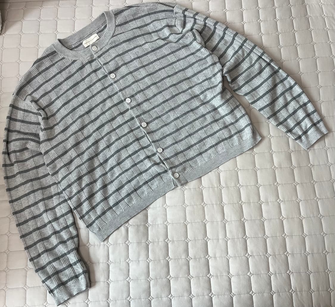 이스트서비스샵 스트라이프 크롭 가디건 그레이 L 상품이미지1