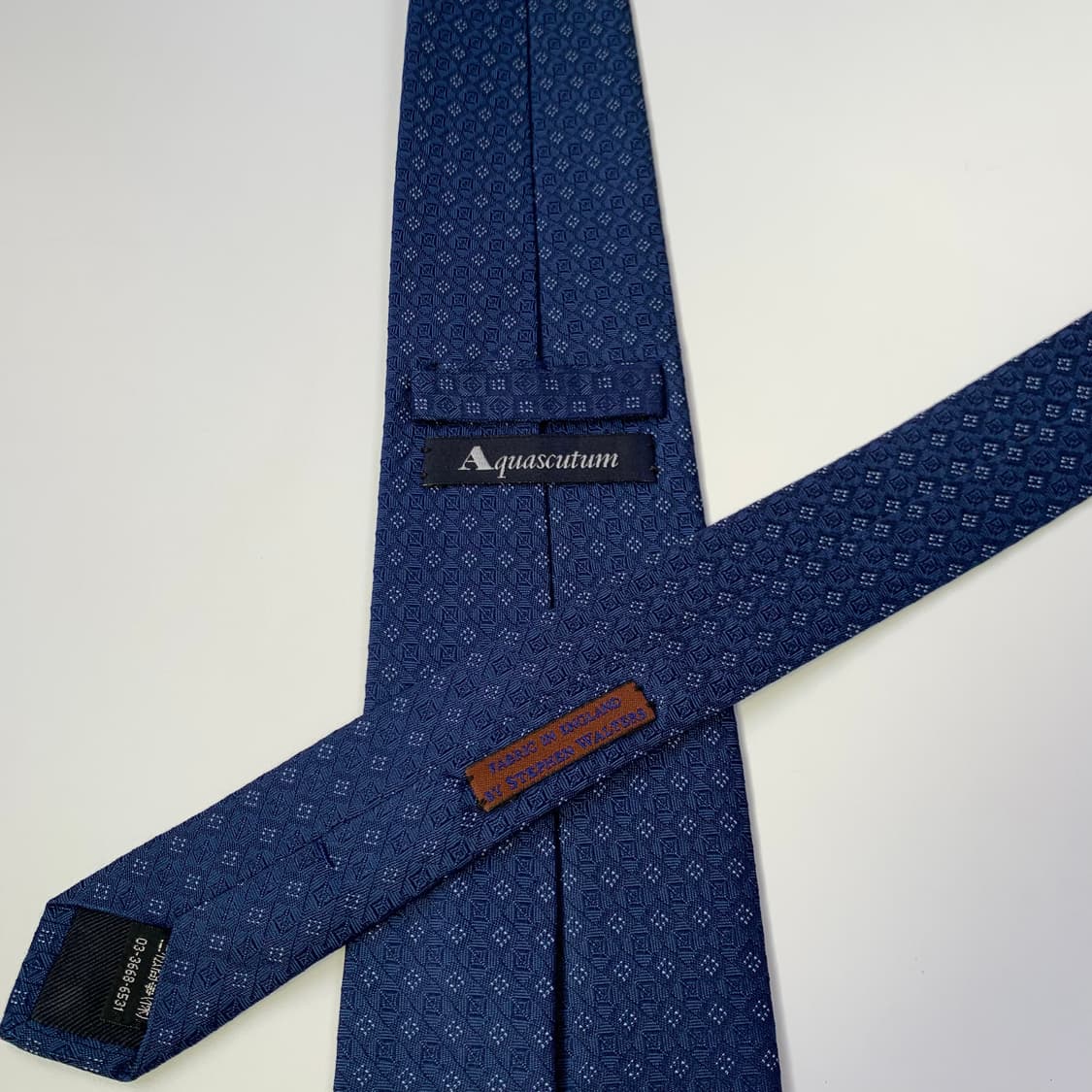 아쿠아스큐텀 명품 네이비 정장넥타이 100실크 A+등급 최상급 상품이미지5